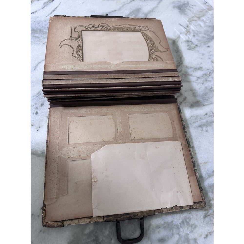 Antique Victorian Celluloid Hinged Photo Album - Picture 15 of 15